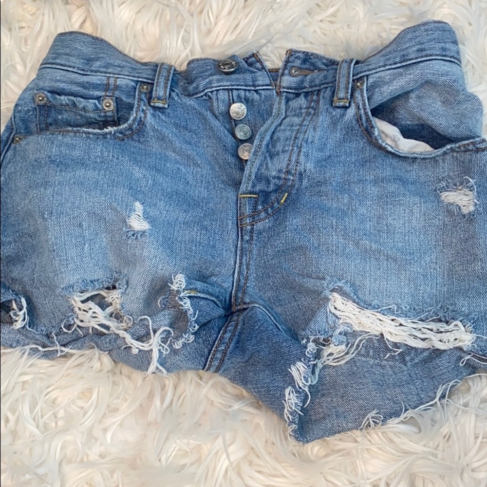 WE THE FREE Denim ripped shorts